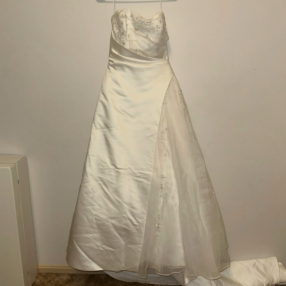 Maggie Sottero Couture Wedding Dress